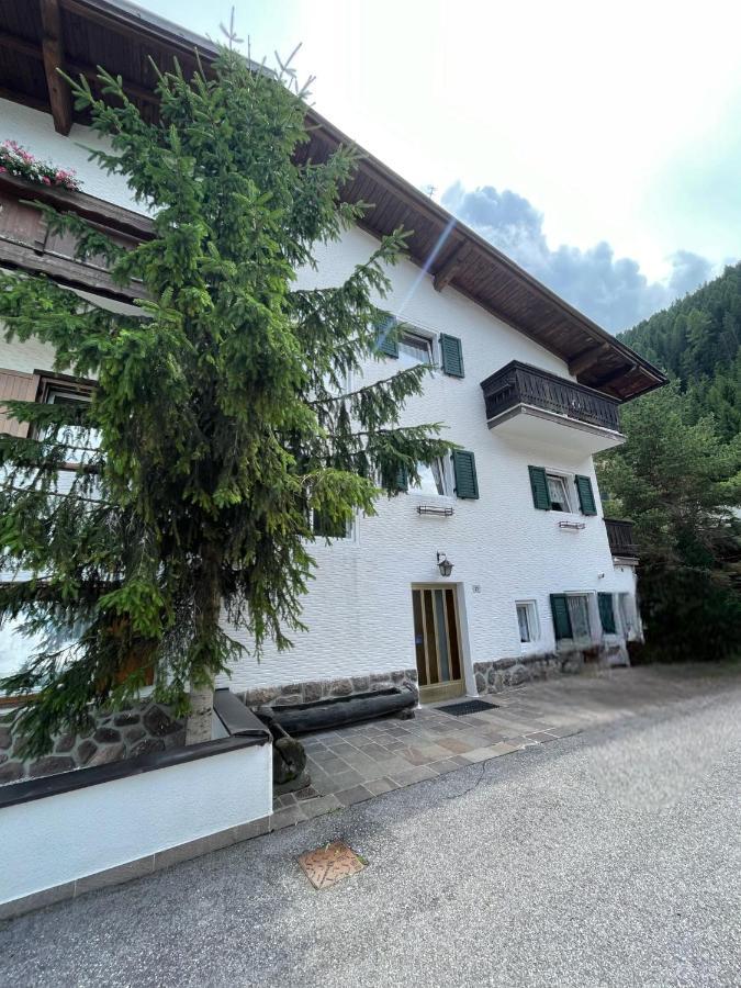 Apartment Nido Sëlva di Val Gardena Eksteriør billede